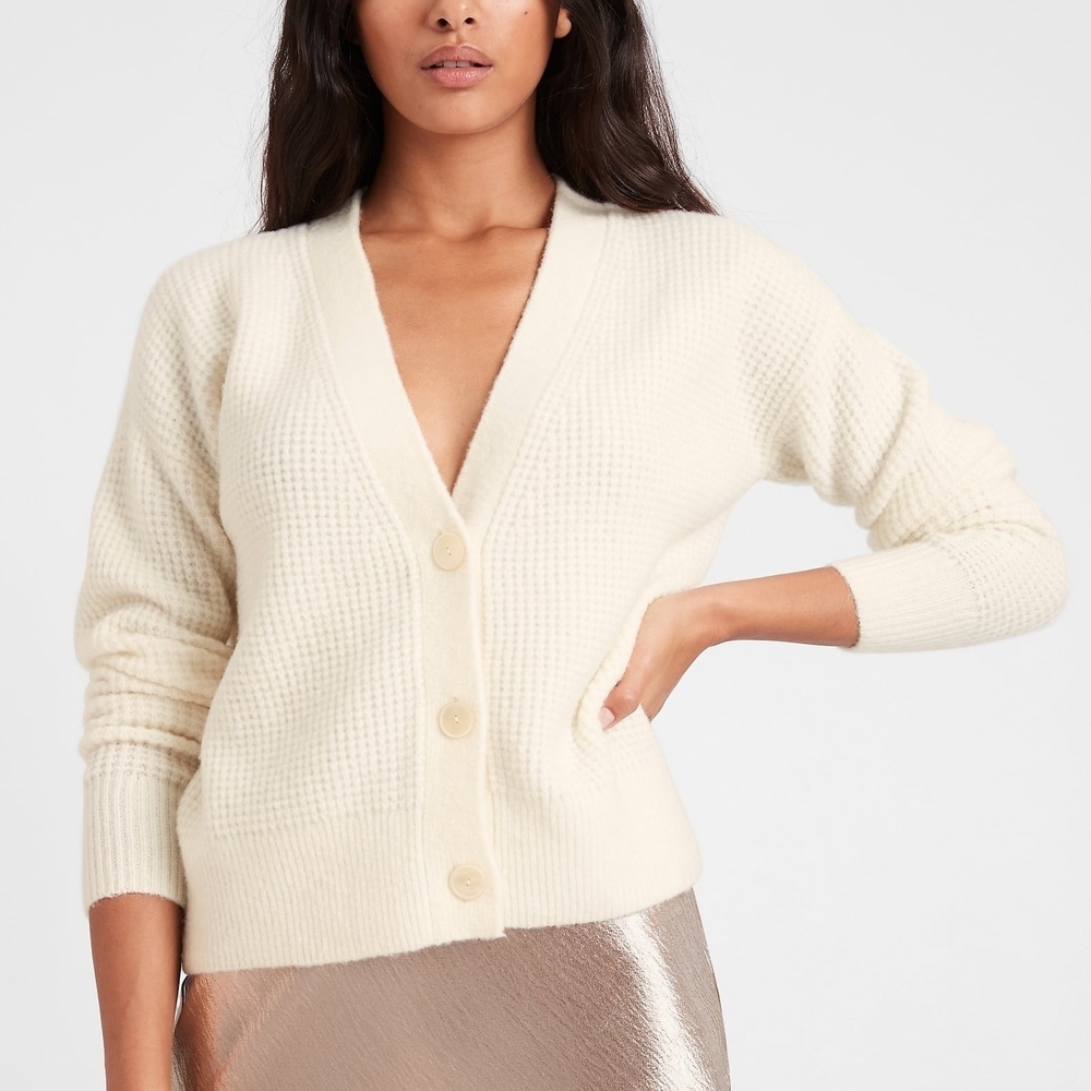Banana Republic Aire Waffle-Knit Cardigan Sweater Small-medium